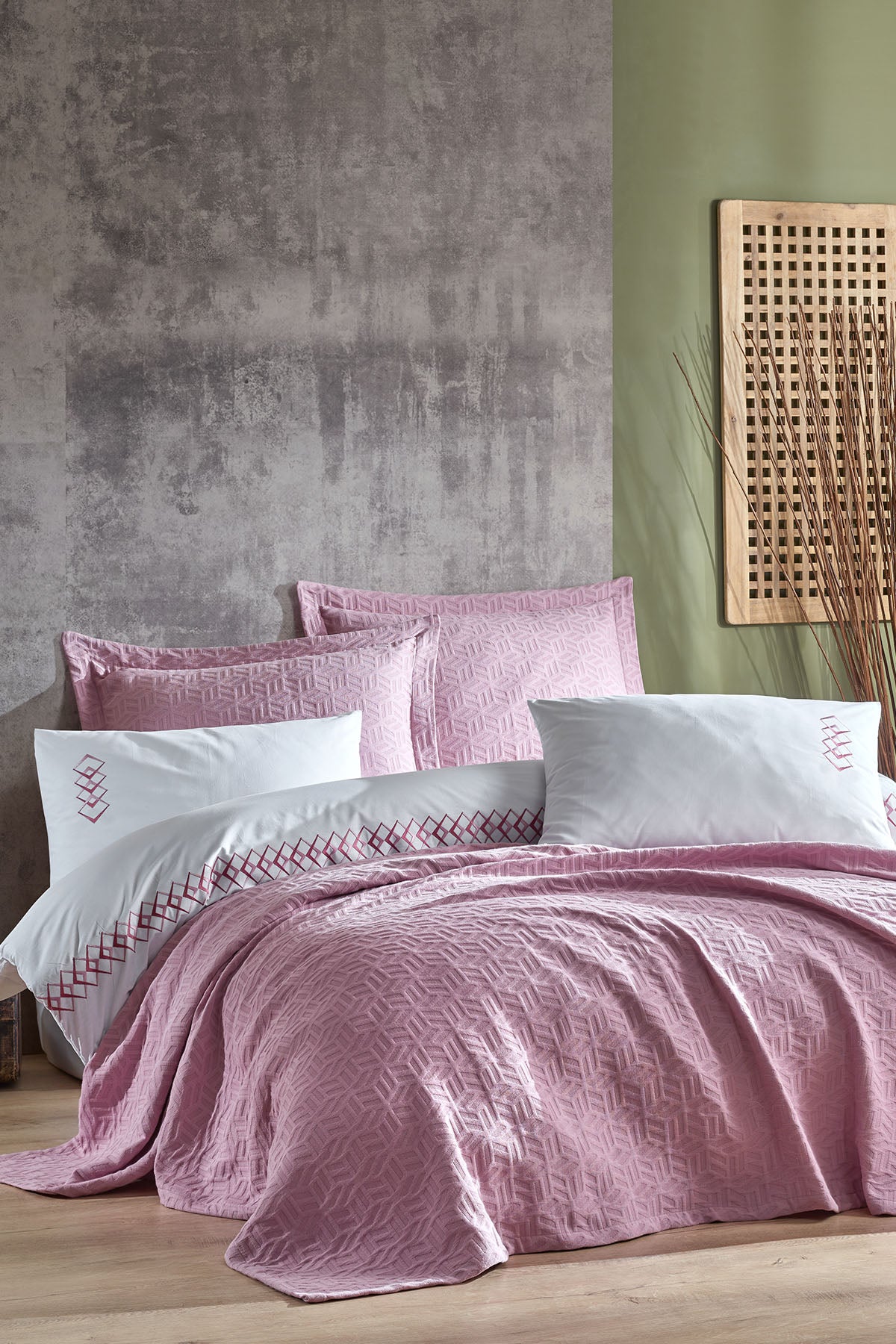 Şaheser Larissa Besticktes 7-teiliges Hochzeits-Set aus 100% Baumwoll-Satin