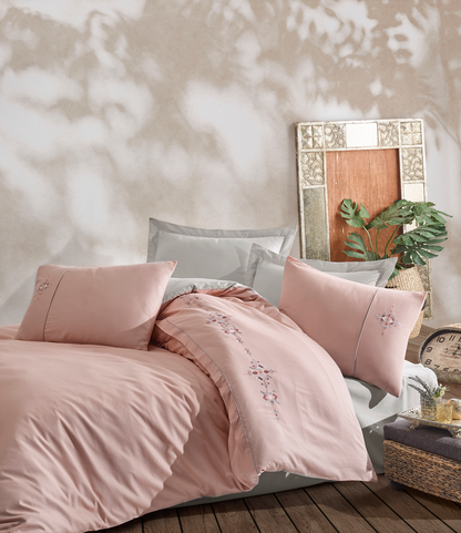 Şaheser Mina 6-Tlg Besticktes Bettwäsche-Set aus 100% Baumwoll-Satin