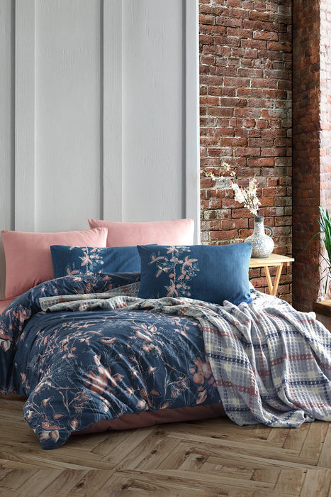 Iyi Geceler Istanbul - Wilbourn Bettwäsche Set mit Decke 200x220 Farbe: Indigo
