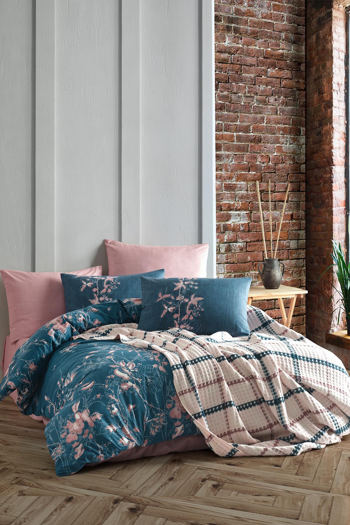 Iyi Geceler Istanbul - Wilbourn Bettwäsche Set mit Decke 200x220 Farbe: Petrol Blau